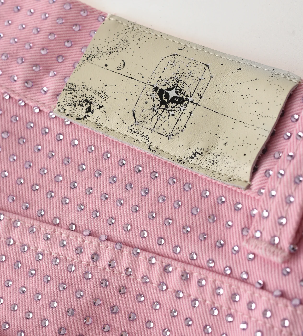 Birth of Royal Child 20K Diamond Stellar Denim Pants pink - Image 4