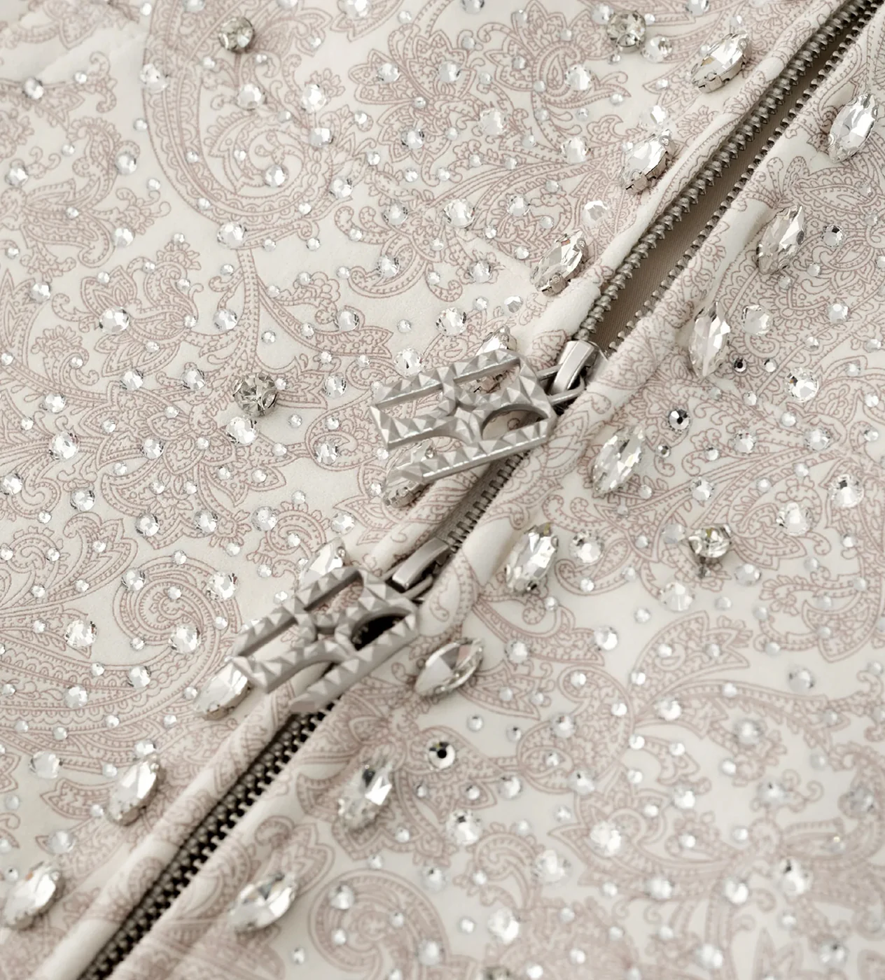 Birth of Royal Child Cashew Blossom Pearl Zipper Hoodie White - Image 4